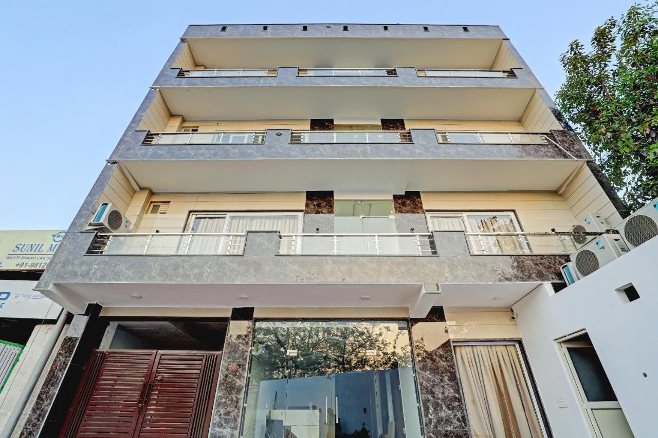 Collection O Hotel Aditya Palace Near Leisure Valley Park Gurgáon Exteriér fotografie